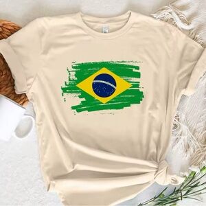 Menudo Women's Brazil Flag T-Shirt Medium